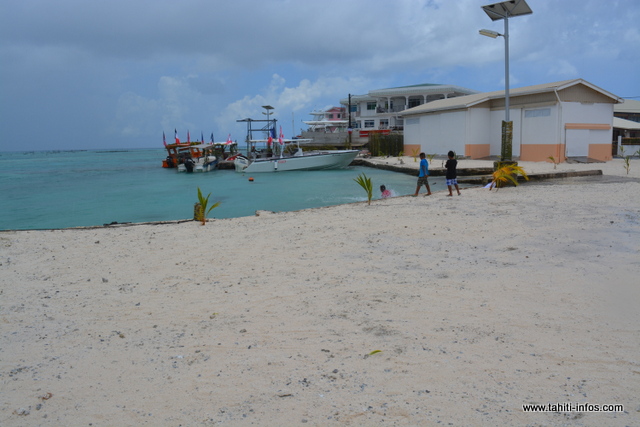 Les travaux de la future marina et le renouvellement du débarcadère de Arutua représentent une enveloppe de 300 millions de francs.