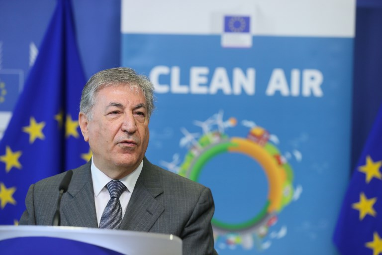 Qualité de l'air: Bruxelles donne une "dernière chance" à neuf pays