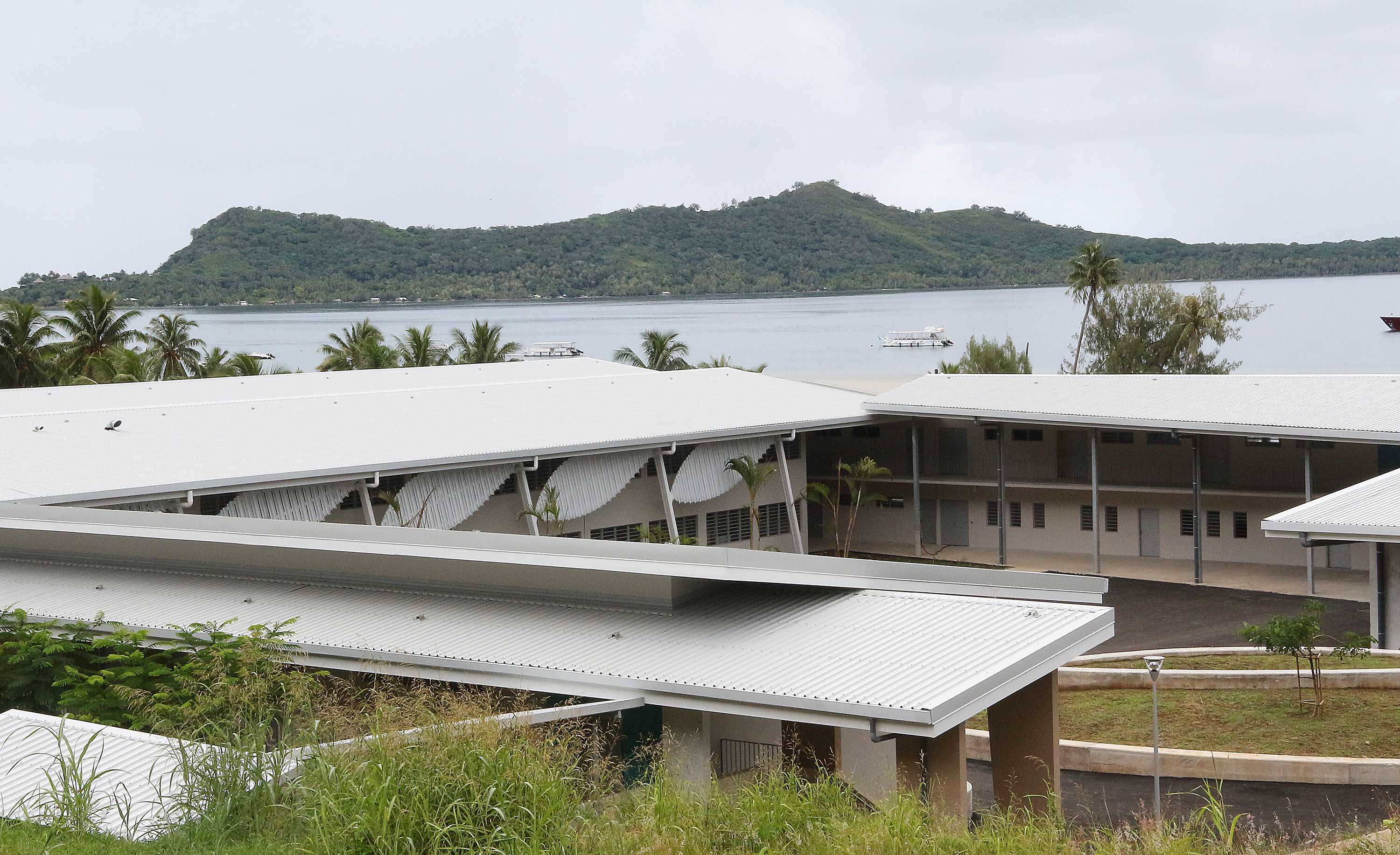 Le futur établissement scolaire, qui pourra accueillir environ 1220 élèves, remplacera la structure actuelle.