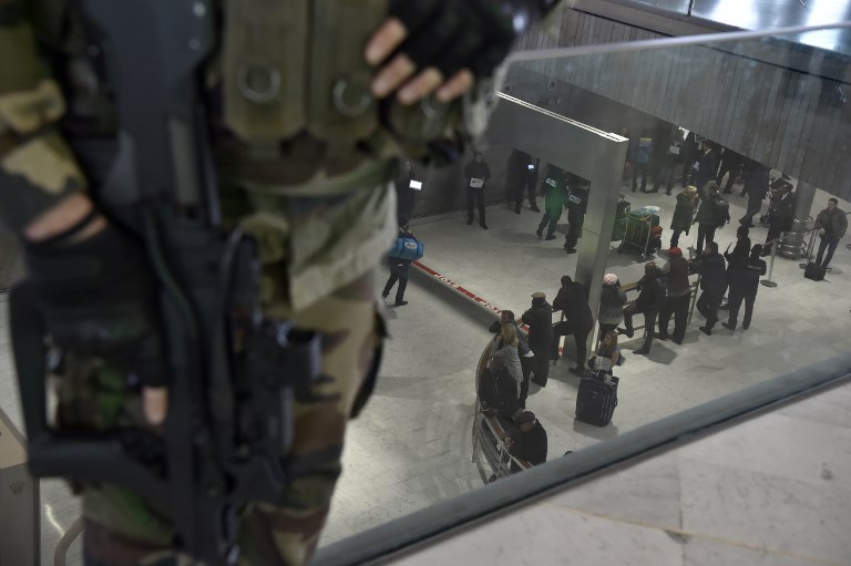 Roissy: le SDF qui avait volé 500.000 euros à l'aéroport retrouvé sans le butin