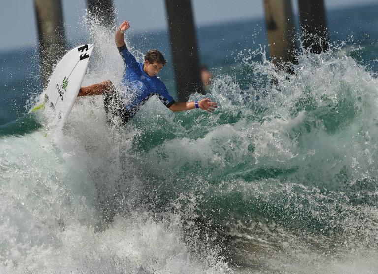 Surf - Un jeune Américain réussit un "triple barrel", le Graal de la discipline