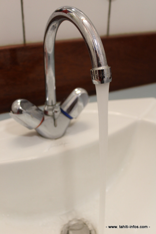 Huahine: l'eau potable se fait attendre