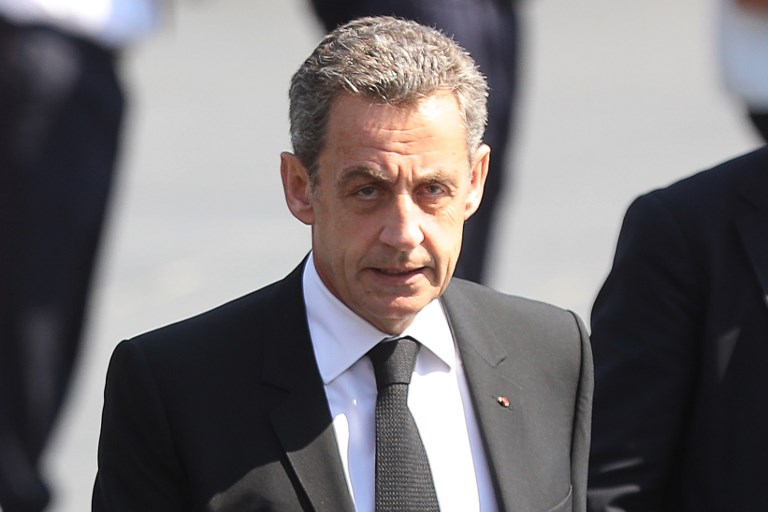 Mis en examen, Sarkozy dénonce "l'enfer" de la "calomnie" et va s'expliquer sur TF1