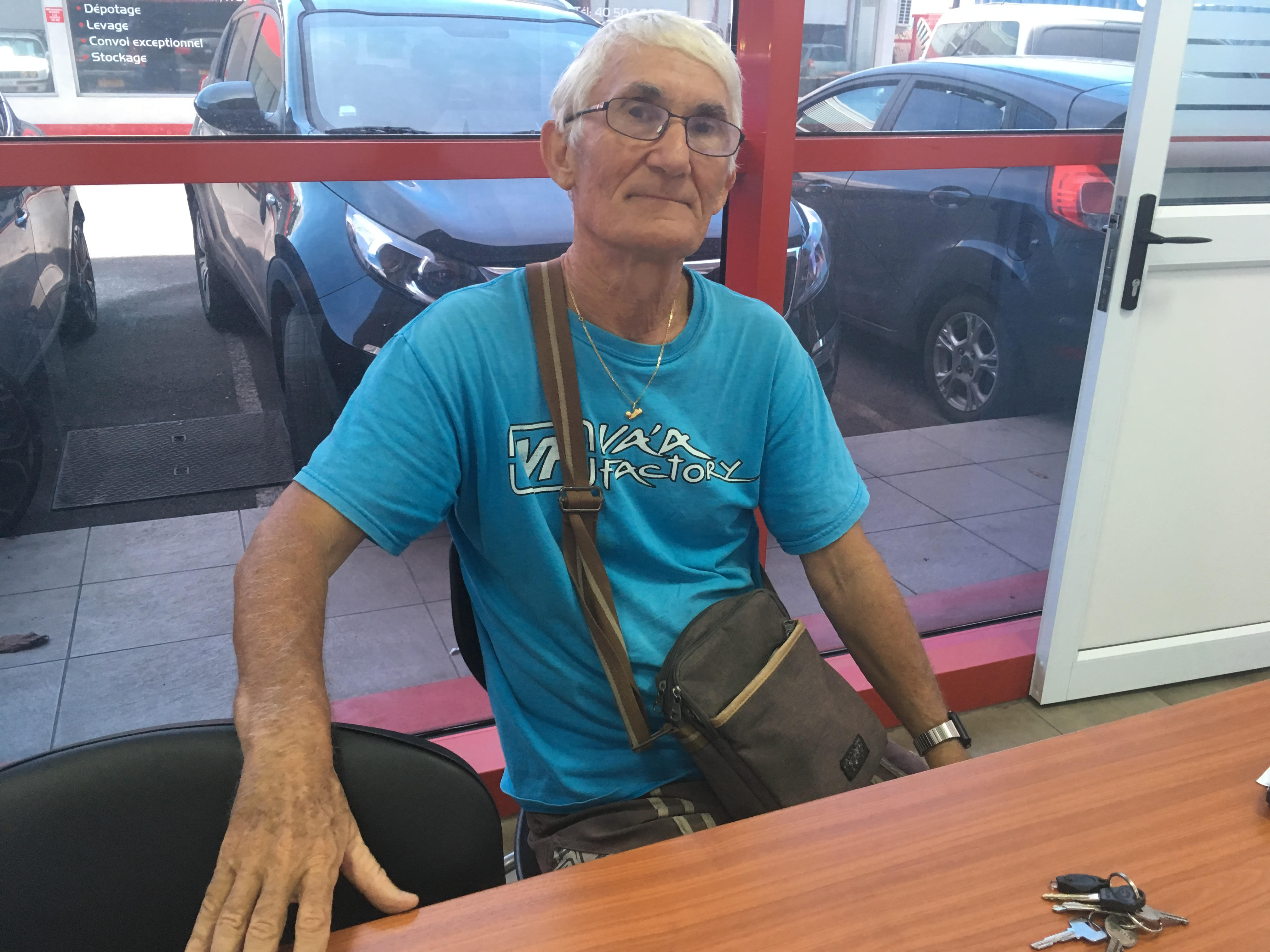 Roland CLAVREUL, secrétaire Général adjoint