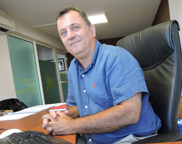 Traditionnellement, le président sortant devient le premier vice-président. Olivier Kressman présentera donc sa candidature pour ce poste. A travers cette fonction, il souhaiterait travailler sur l'emploi et la formation.