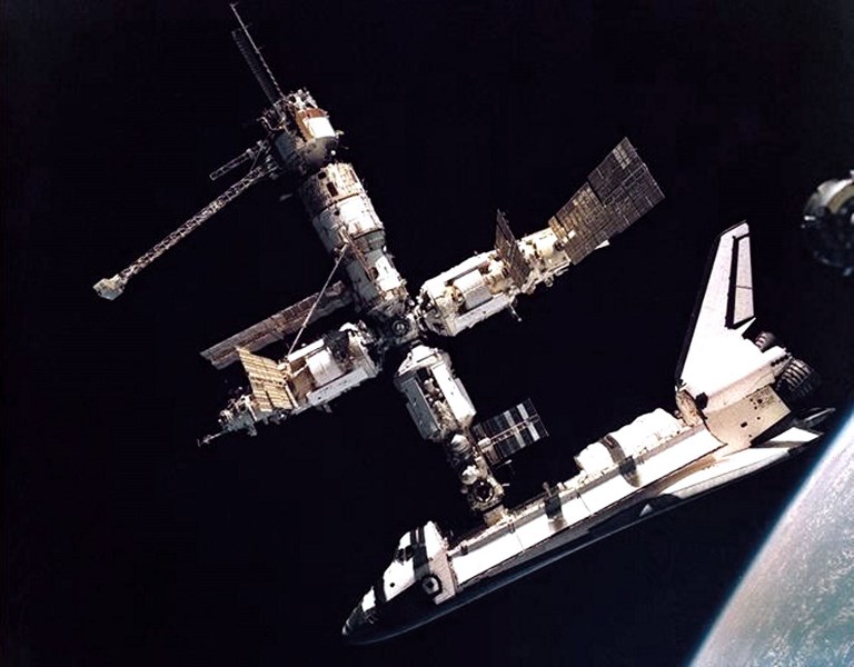 Le point Nemo, le "cimetière" des déchets spatiaux