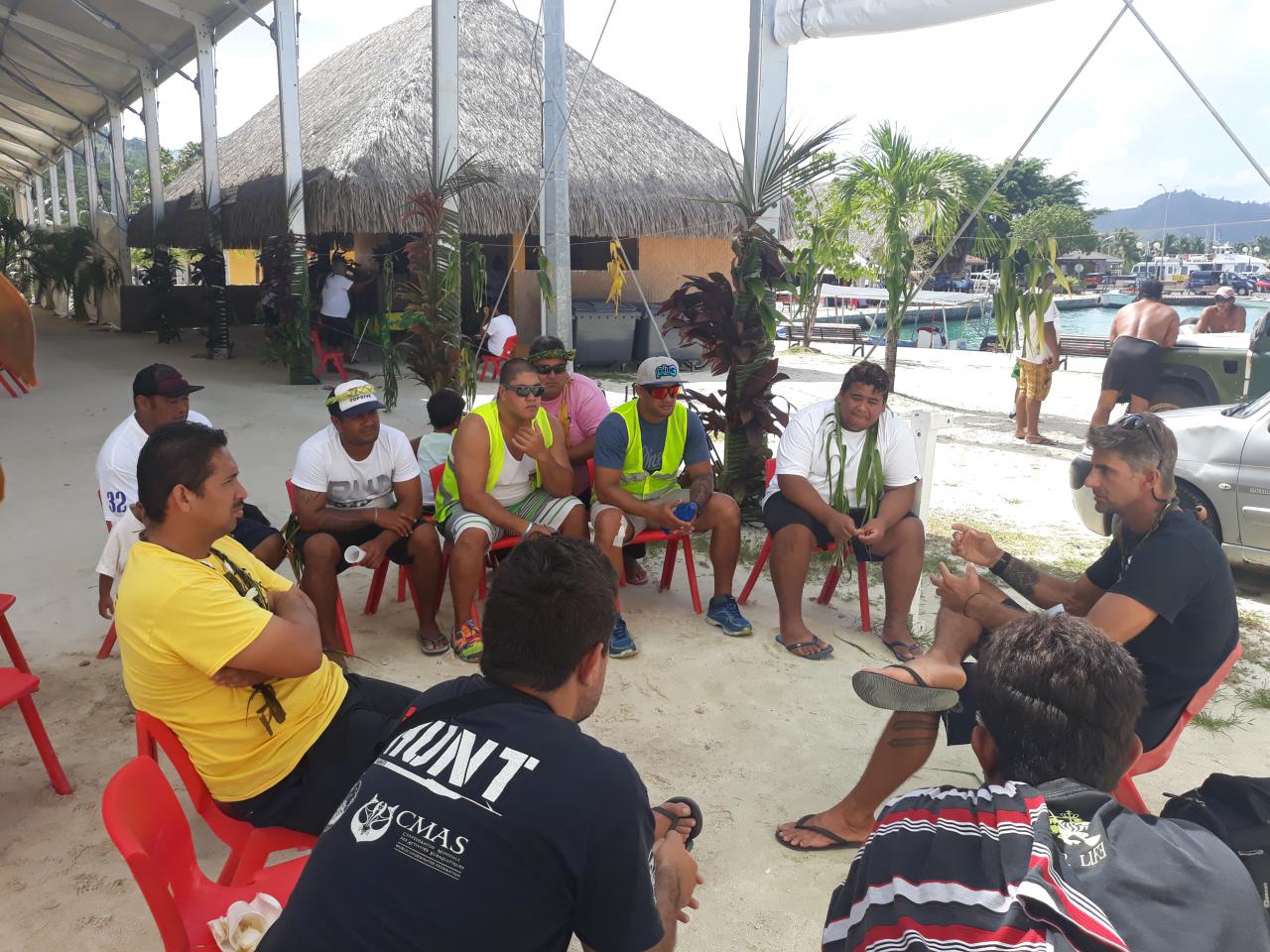 Du 10 mars au 5 avril, une campagne de sensibilisation a été menée à Bora Bora sur les accidents liés à la chasse sous-marine.