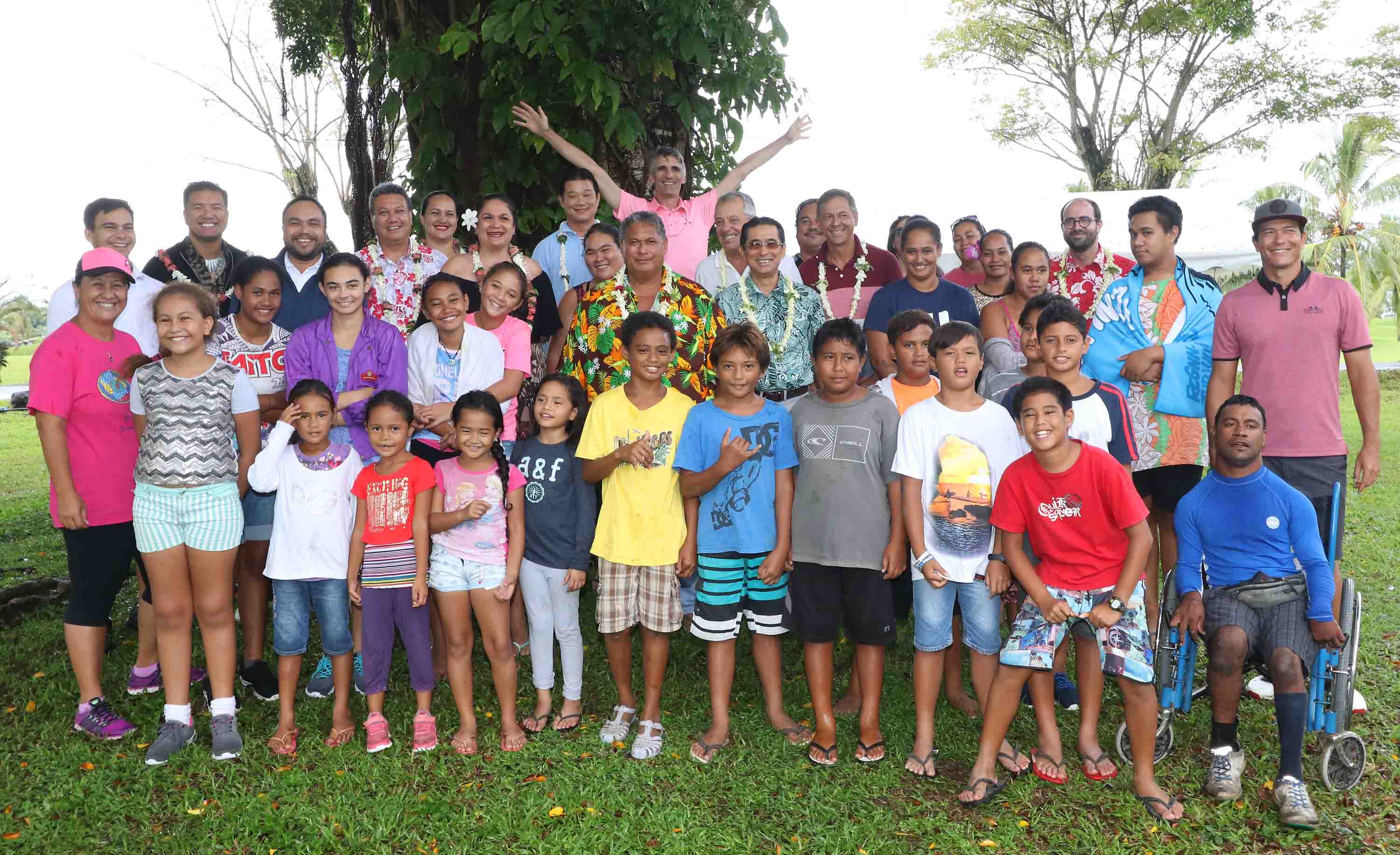 Les enfants de Papara et Teva i Uta initiés au golf