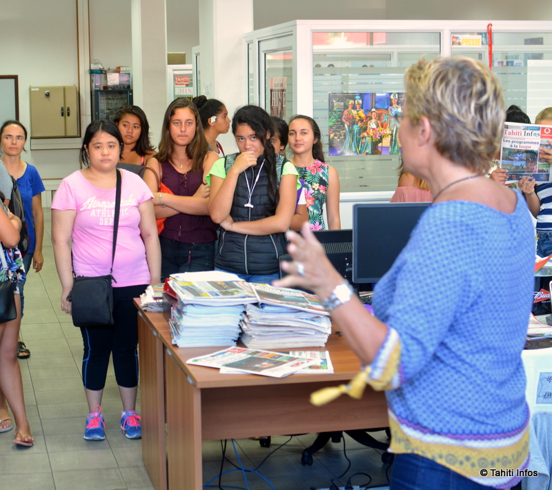 Quelle est la différence entre les publications sur les réseaux sociaux, les "fake news" et le travail d'une rédaction ?