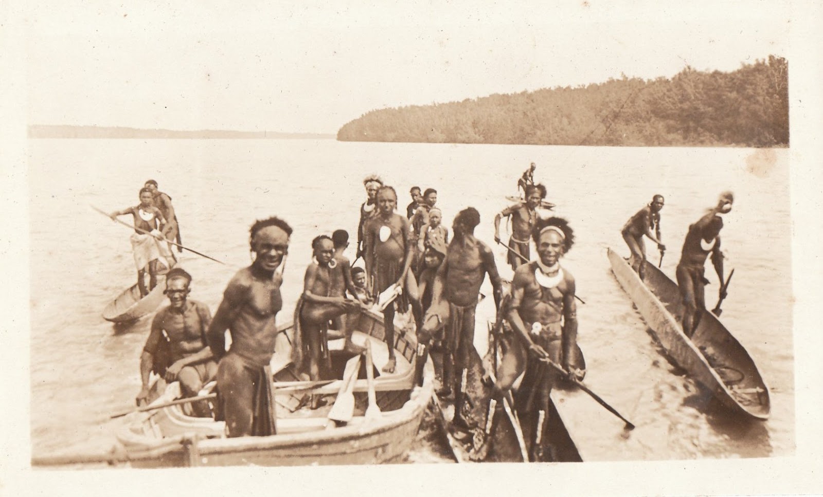 Les guerriers de Goaribari étaient réputés belliqueux et surtout cannibales, ce que confirma la malheureuse expérience de Chalmers.