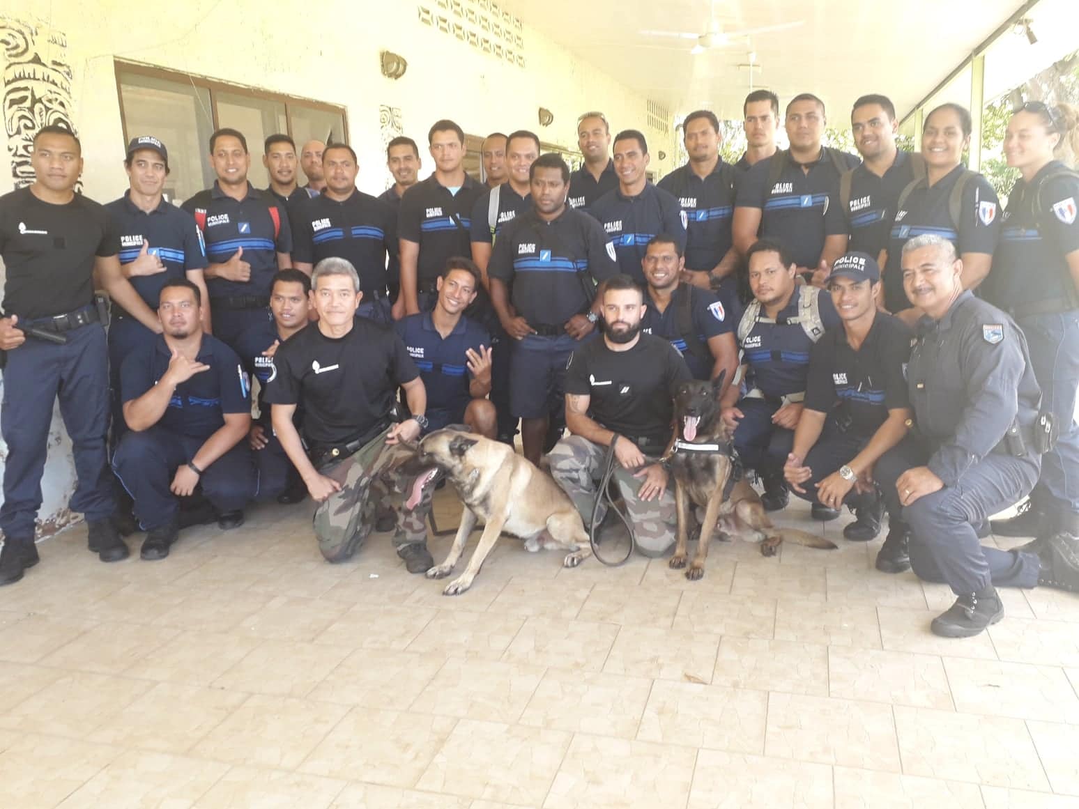 Armes, scènes de crime, stupéfiants : une journée de formation pour les muto'i