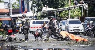 Indonésie: des "familles terroristes" derrière les attaques suicide