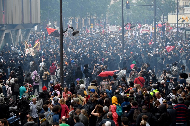 Partis, syndicats, associations main dans la main samedi contre la politique de Macron