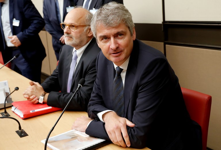 Le patron de Lactalis mis sur le gril par des députés exaspérés