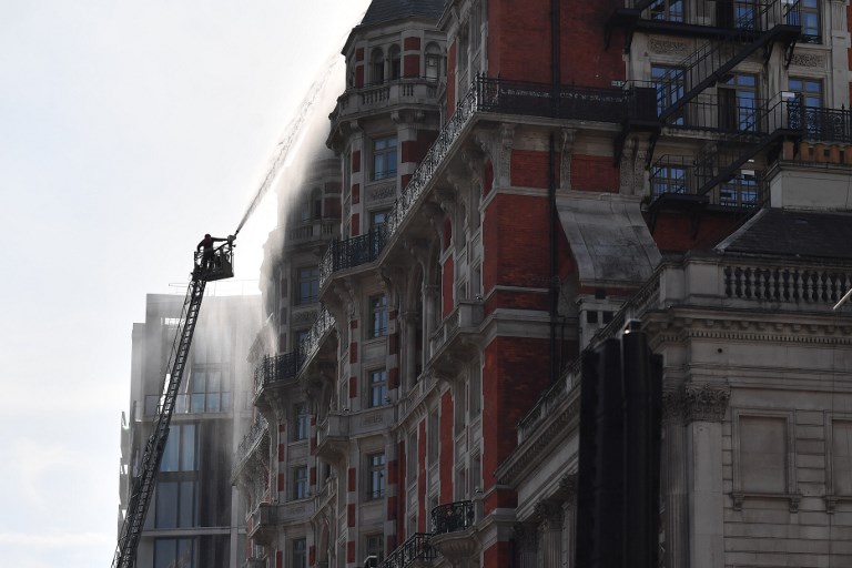 Incendie dans un hôtel cinq étoiles proche de Harrods à Londres