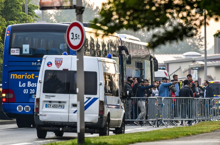 Grande-Synthe: 336 migrants évacués d'un campement vers des centres d'accueil