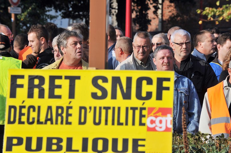 SNCF: l'Unsa "ne continuera pas la grève en juillet"