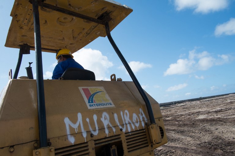 A Mururoa, un système rénové pour surveiller les sous-sols et prévenir une catastrophe