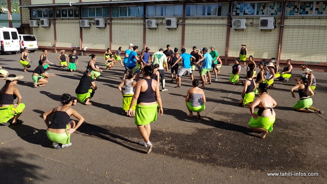 La troupe développera deux points importants dans le "umu'ai" : le "atiara'a" et le "epara'a".