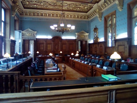 Vers une annulation du procès de Pouvanaa a Oopa