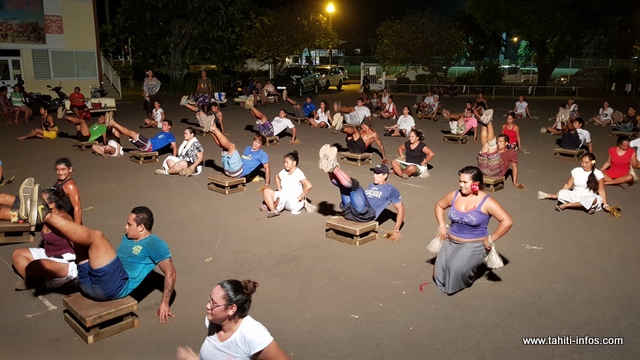 Côté spectacle, la troupe présentera trois tableaux : la paix du ciel, ensuite on parle de l'océan puis de la terre.