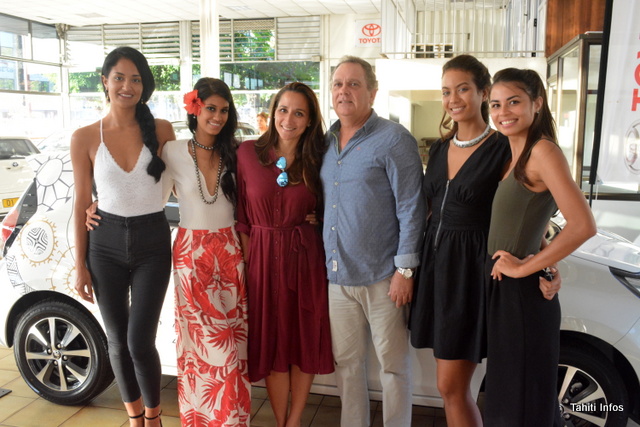 Miss Tahiti 2018 et ses dauphines ont rempli la concession Nippon AutoMoto de leur charme.