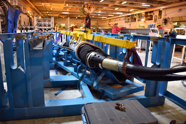 Natitua : Le câblier Ile de Batz vu de l'intérieur