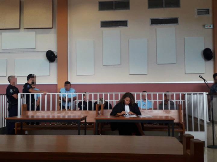 Il s’introduit chez une adolescente et s’exhibe devant elle 