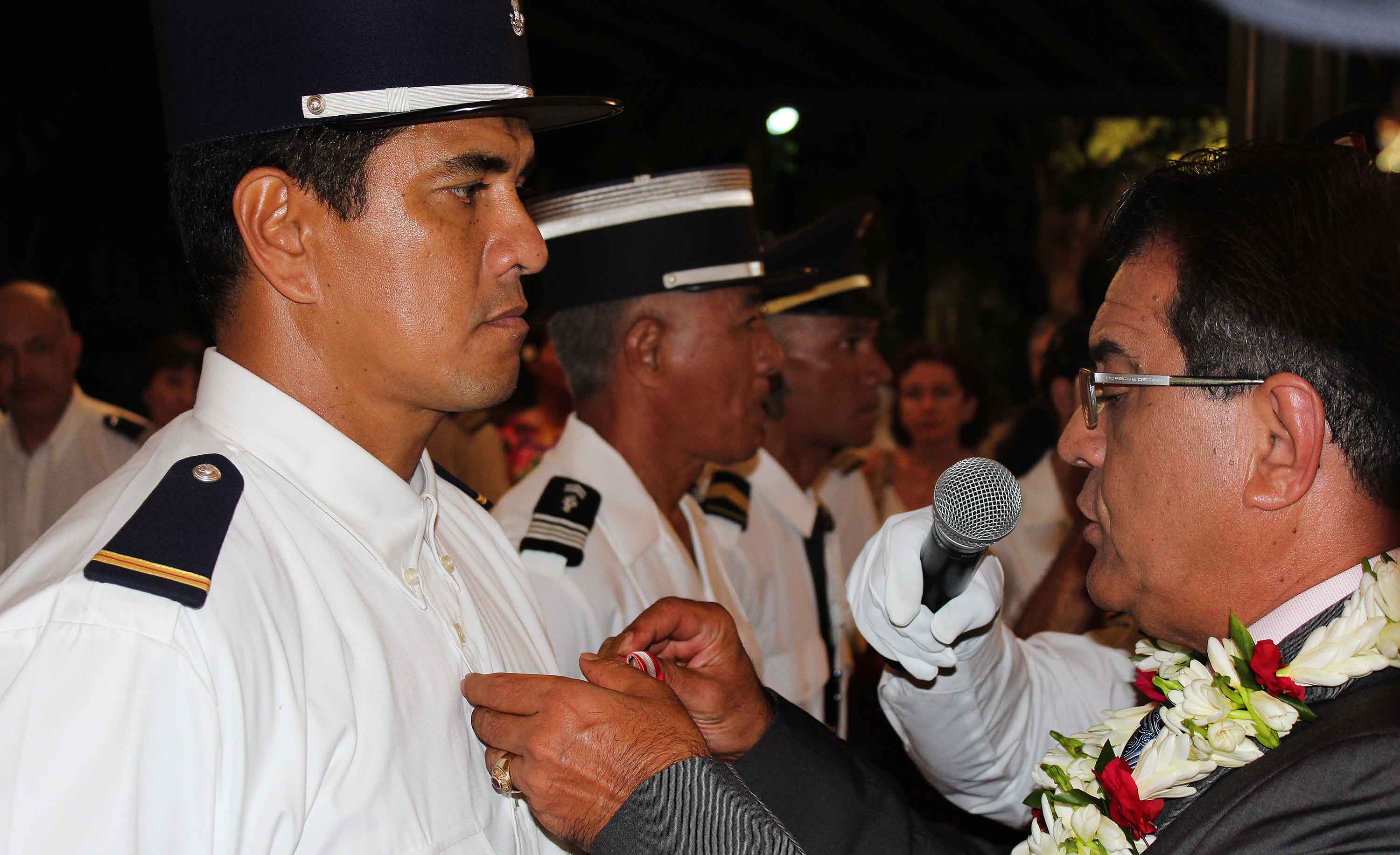 Ordre de Tahiti Nui : la douane et la gendarmerie mises à l’honneur