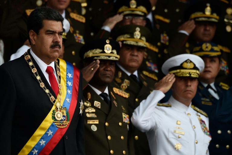 "Attentat" au Venezuela: la justice lève un coin du voile, Maduro réapparaît