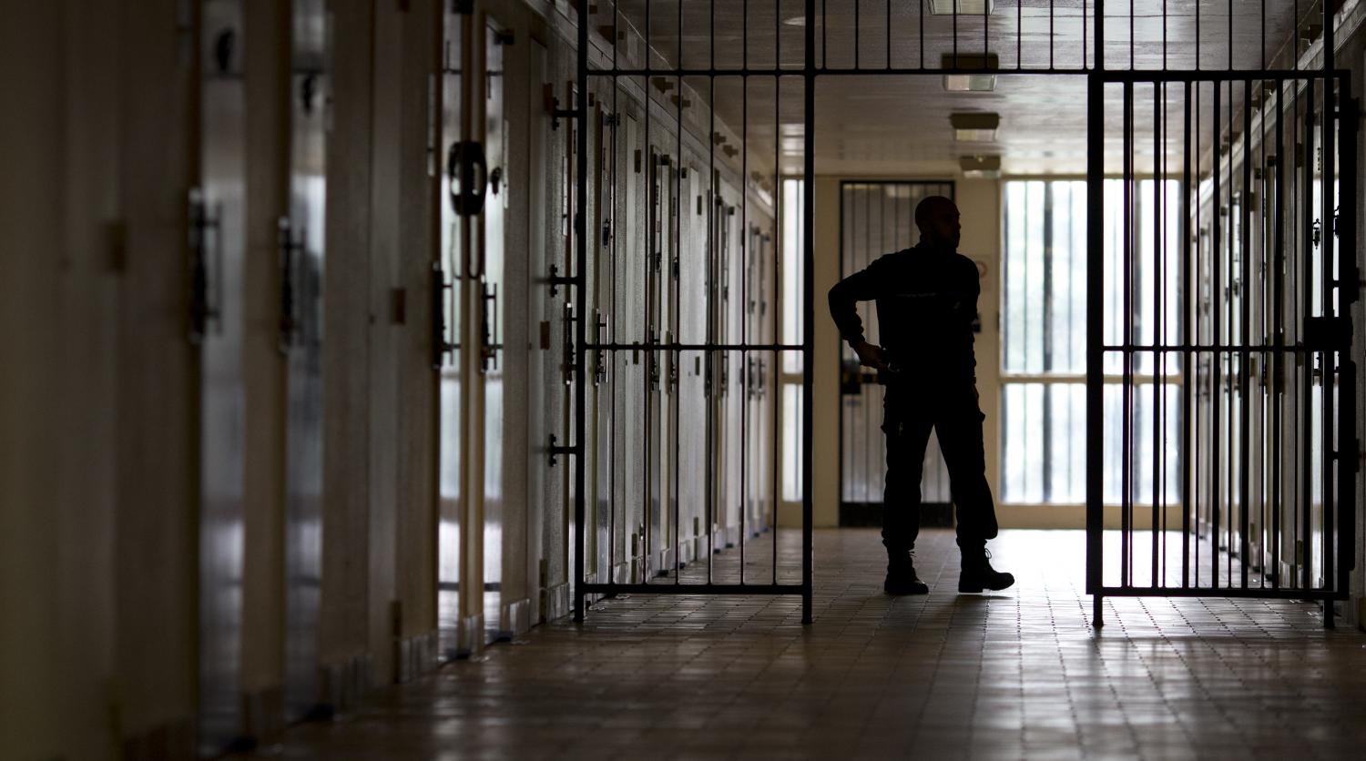 Emprisonné pour avoir couché avec son amie de 15 ans: l'Autriche se mobilise