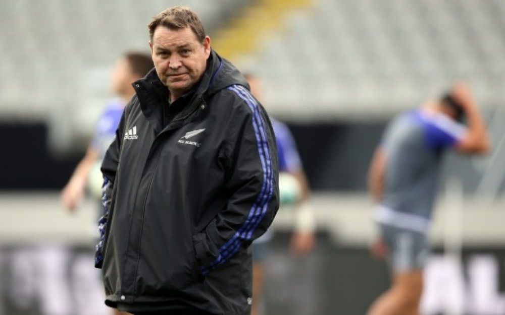 Le sélectionneur des All Blacks défend le haka