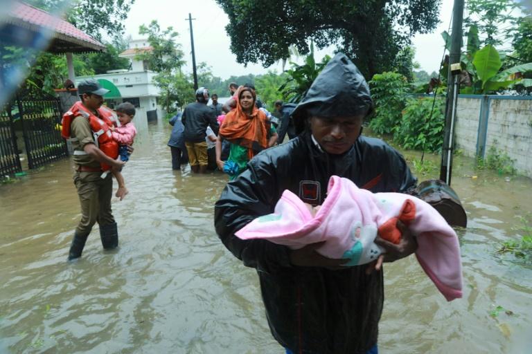 Inde: 77 morts dans les inondations dans le Kerala