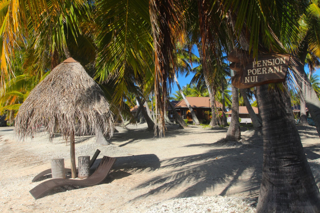 Après les deux plongées, direction le bungalow ou l’ombre d’une paillote sur la plage.