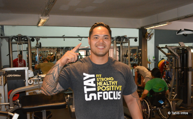 Pour Christian, gérant de la salle Focus Arena et coach sportif, il est indispensable de pouvoir accueillir tous les sportifs, même ceux en fauteuil roulant.