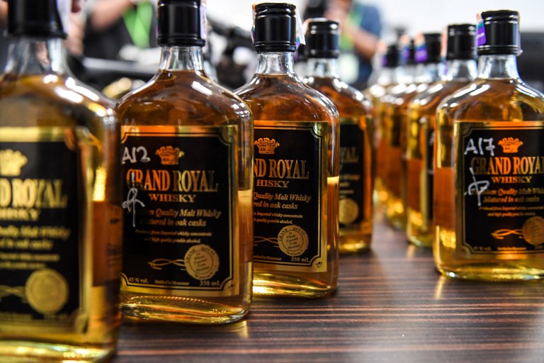 Malaisie: 21 morts après consommation d'alcool frelaté