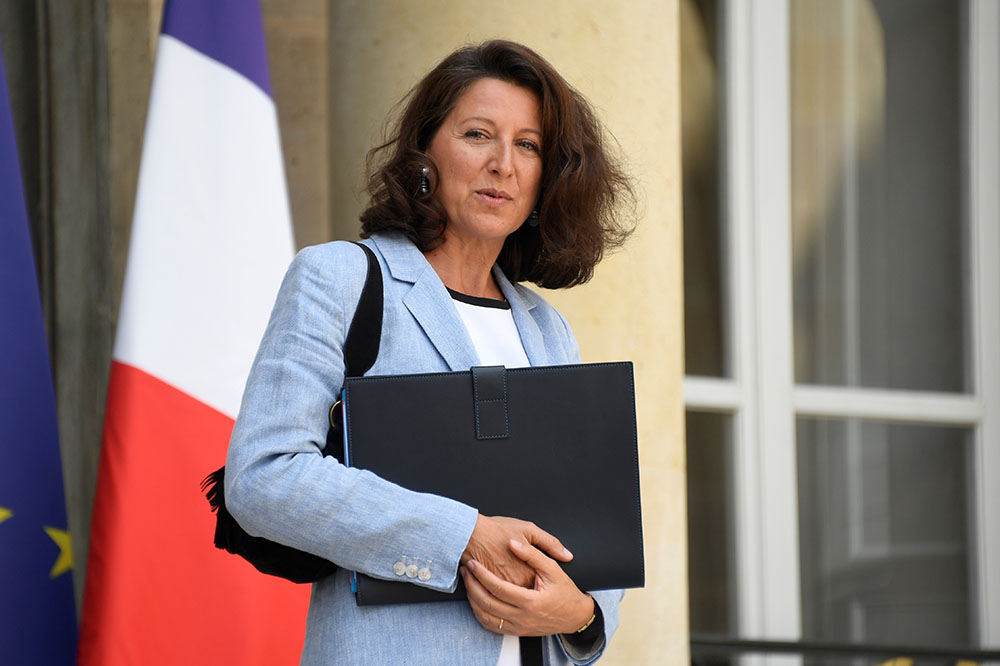 Plan pauvreté: Agnès Buzyn adresse ses excuses à un député La France insoumise
