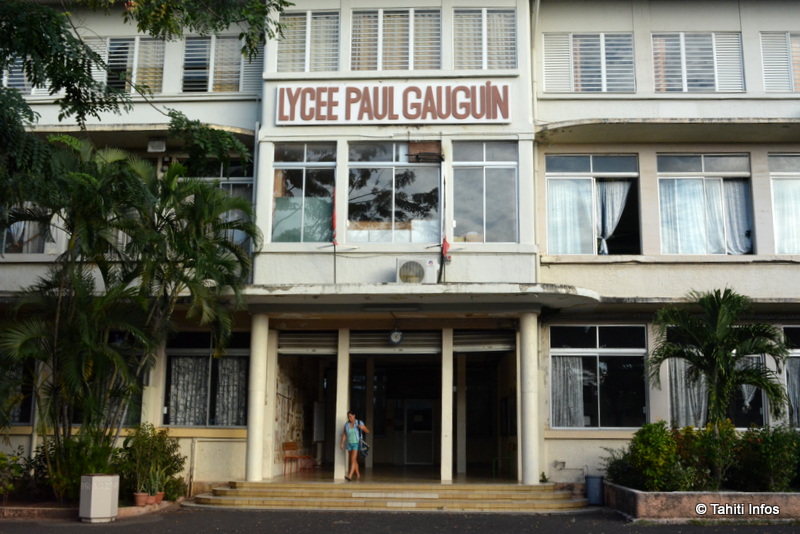 Le lycée Paul Gauguin est confronté à la tuberculose, mais les autorités appellent au calme.
