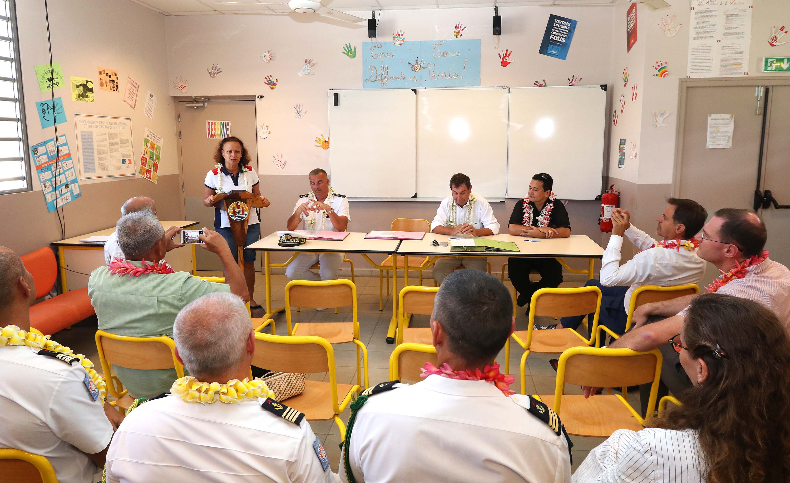 Signature de conventions « classe de défense et de sécurité globale »