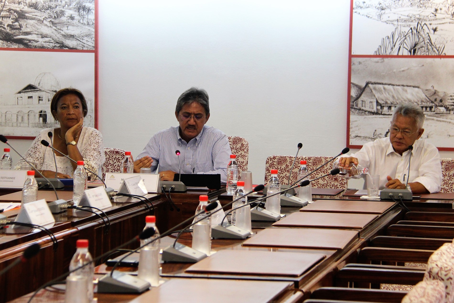 Conséquences du référendum de Nouvelle-Calédonie: un ancien vice-président du Congrès interrogé