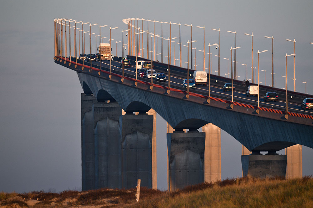 Ile de Ré: la corrosion du câble de pont rompu due à une mystérieuse mousse de polyuréthane