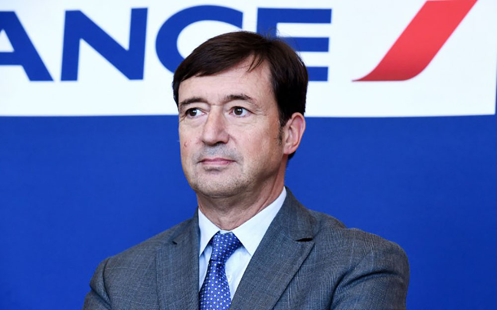 Air France: la nouvelle direction rouvre le chapitre des discussions sur les salaires