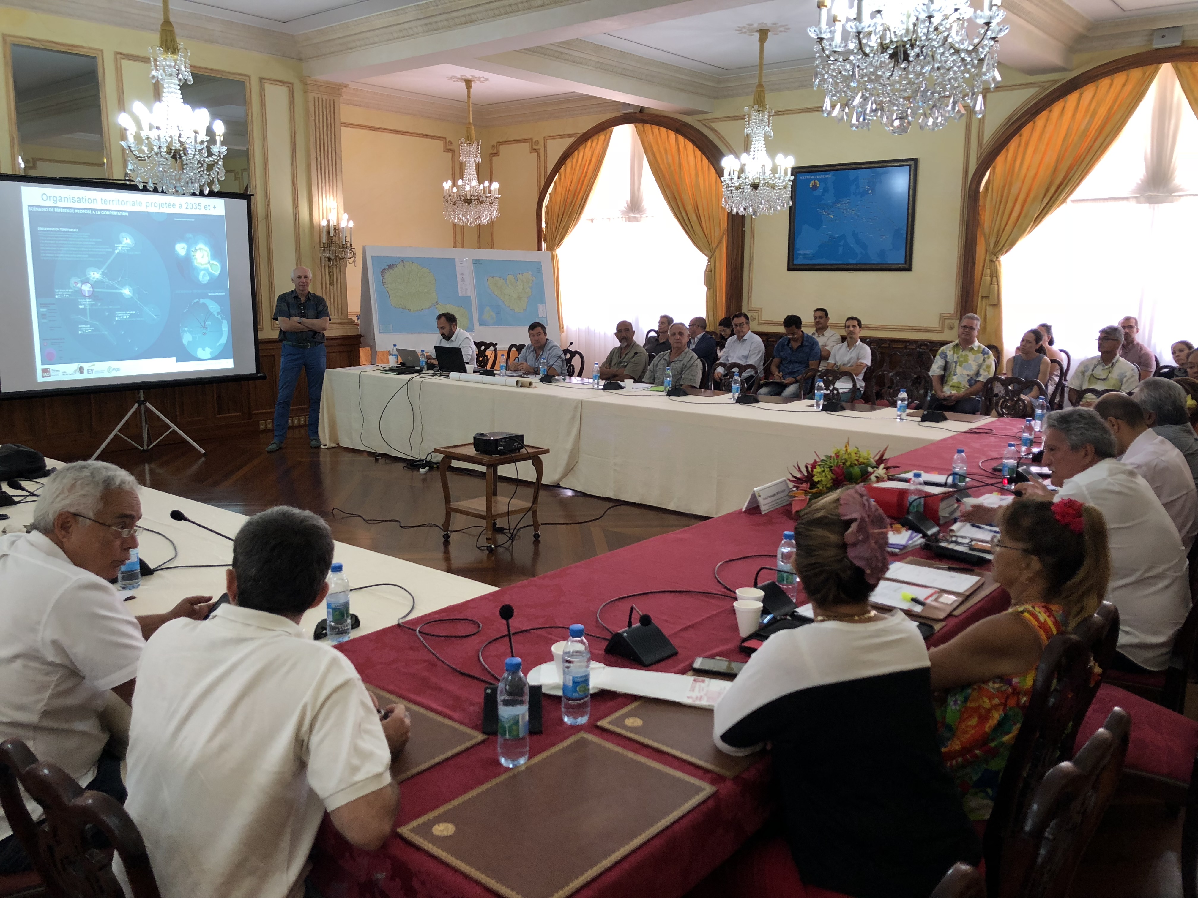 SAGE : Continuer l'hyper concentration sur Tahiti ou développer l'ouverture des archipels ?