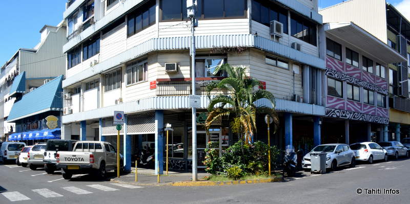 Le quartier autour de la mairie sombre dans l'insécurité. 78 commerçants ont envoyé une pétition au maire pour lui demander d'agir.