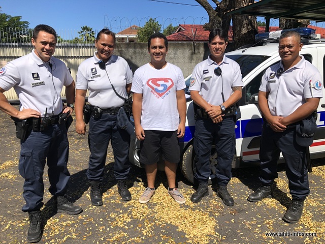 Avec le groupe de sécurité et de proximité, Heiroa intervient dans les établissements scolaires. L'équipe est chapeautée par le Brigadier-Chef Johan Sacault.