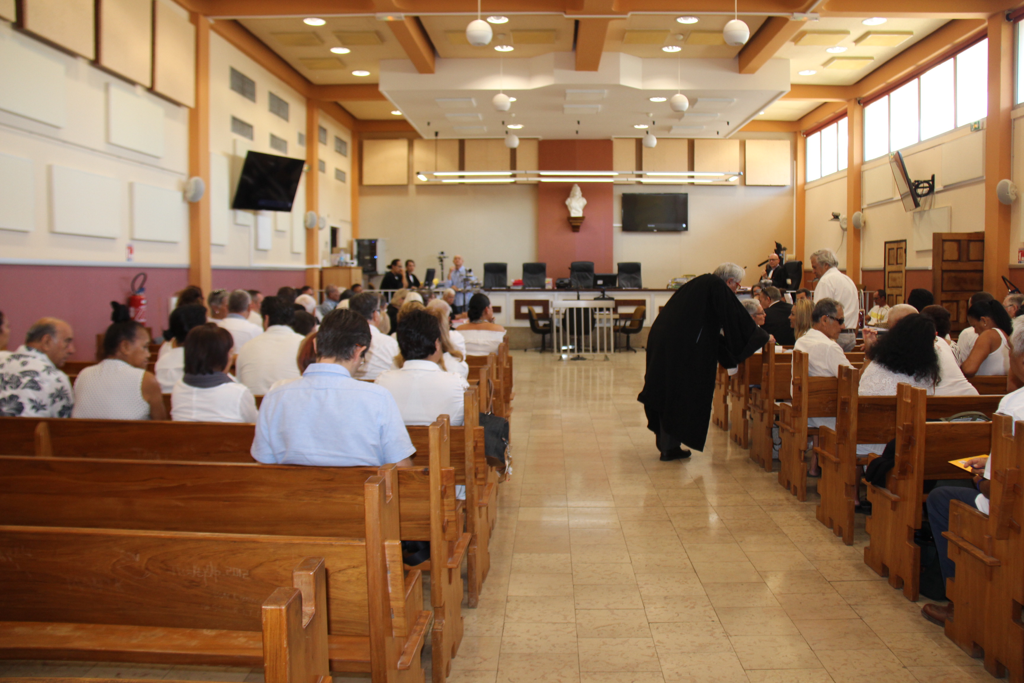 Crash d’Air Moorea : la rupture du câble au cœur des débats