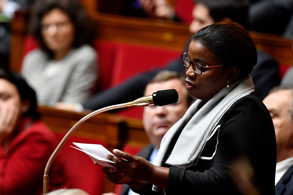 La réduction d'un abattement fiscal en Outre-mer enflamme les débats à l'Assemblée