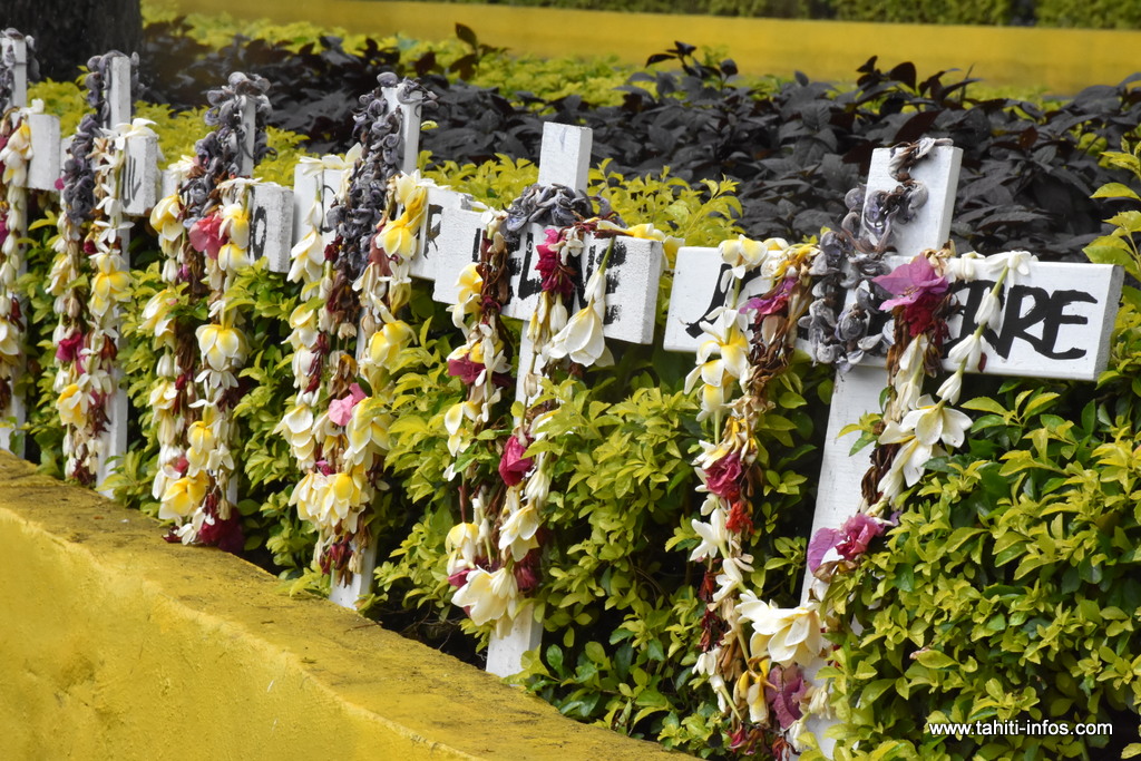 La défense plaide la relaxe au procès du crash d'Air Moorea