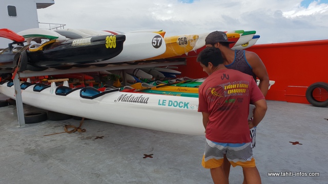 Près de 80 vaa ont embarqué ce week-end sur le Tahiti Nui, le navire de la flottille administrative.