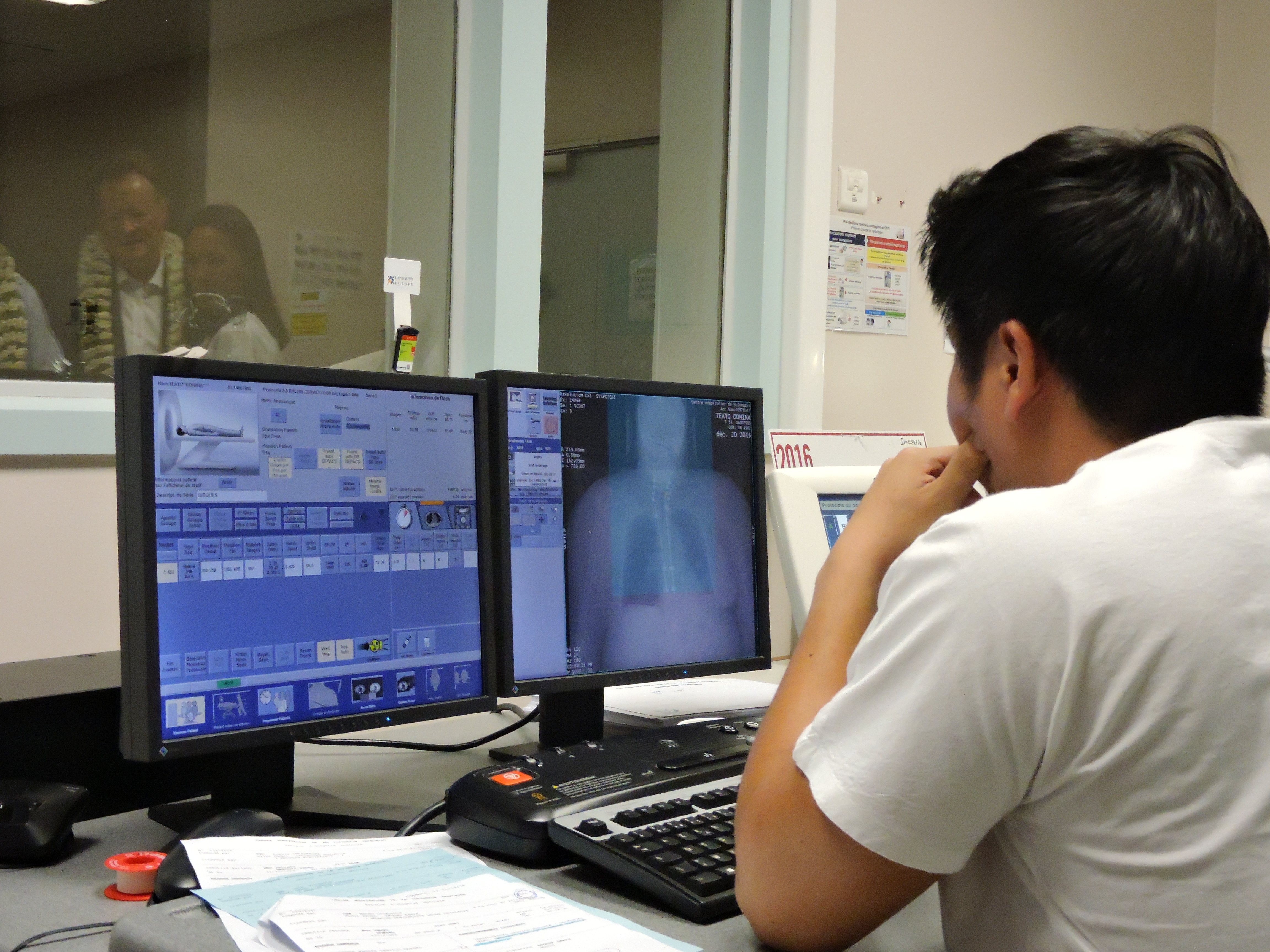 Tous les six mois, le CHPF accueille et forme plus de 40 internes en médecine, et neuf postes d’internes de médecine générale sont affectés à la Direction de la santé.